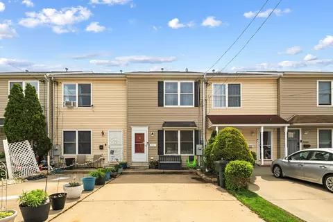 3567 E Thompson St, Philadelphia, PA 19134