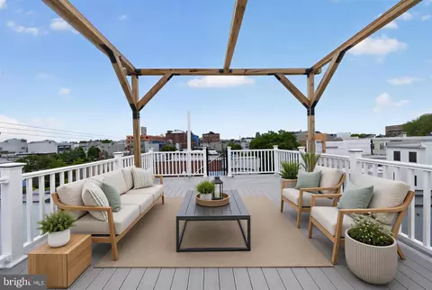 2448 Amber St, Philadelphia, PA 19125