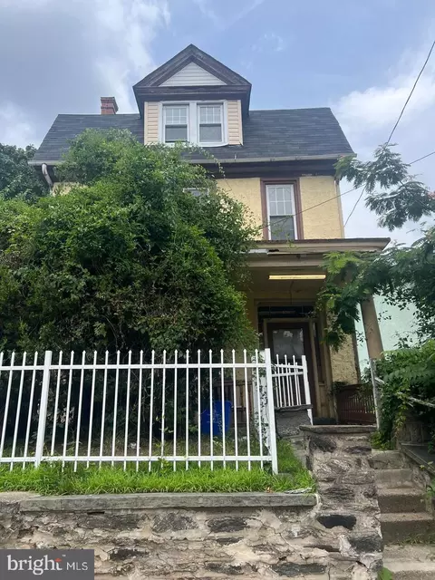 321 E 00 E Price St, Philadelphia, PA 19144