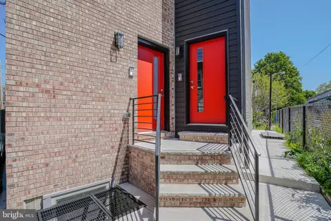 1201 N Taylor, Philadelphia, PA 19121