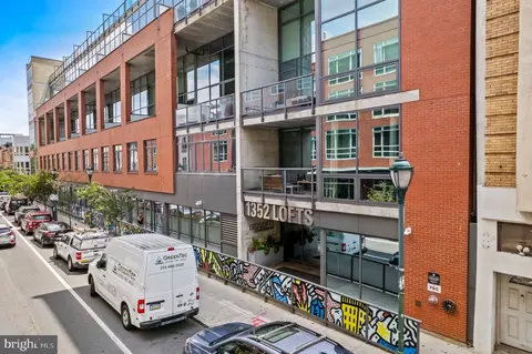 1352 South St #216, Philadelphia, PA 19147