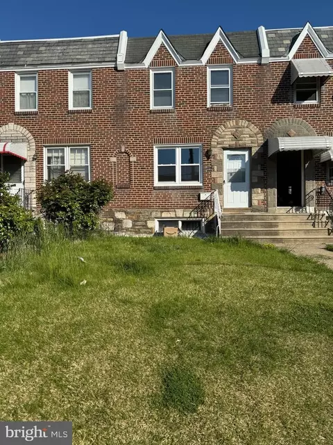 7221 Oakland St, Philadelphia, PA 19149