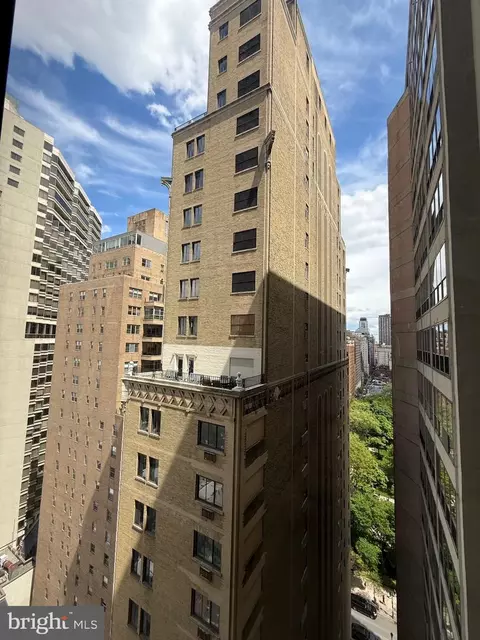 224 W 30 W Rittenhouse Sq #2317, Philadelphia, PA 19103