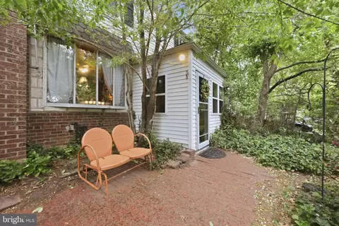 14058 Erwin St, Philadelphia, PA 19116