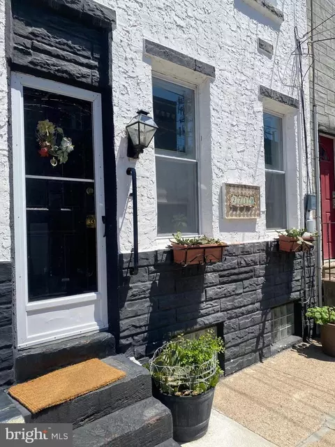 2719 E Birch St, Philadelphia, PA 19134
