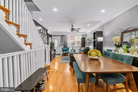 2534 S Sartain St, Philadelphia, PA 19148
