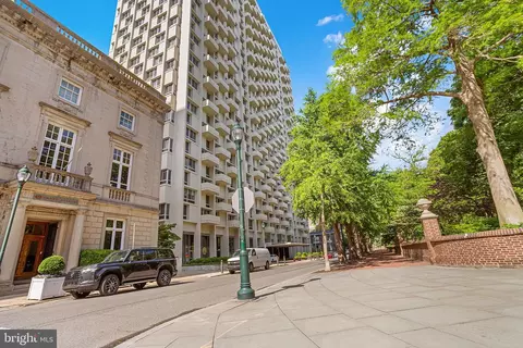 604 S 36 S Washington Sq #2311, Philadelphia, PA 19106