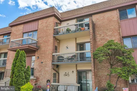 46202 00 Delaire Landing Rd #202, Philadelphia, PA 19114