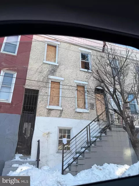 2710 C St, Philadelphia, PA 19134