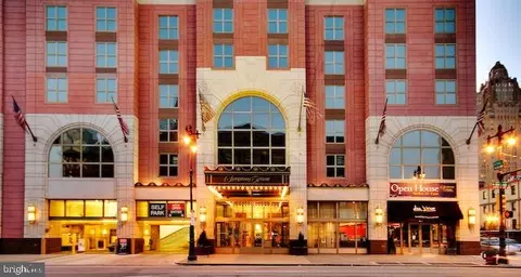 440 S Broad St S #1906, Philadelphia, PA 19146