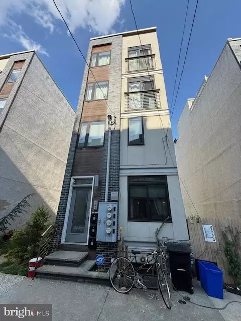 843 N 00 N 16th St #3, Philadelphia, PA 19130