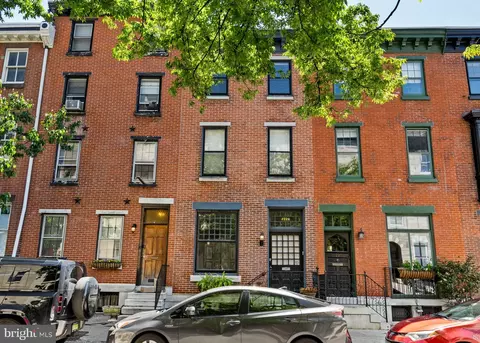 2226 Locust St, Philadelphia, PA 19103