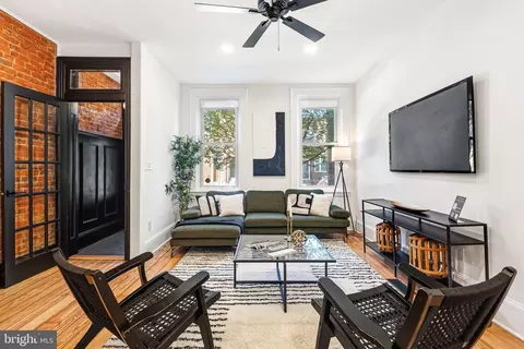 1626 Eyre St, Philadelphia, PA 19125