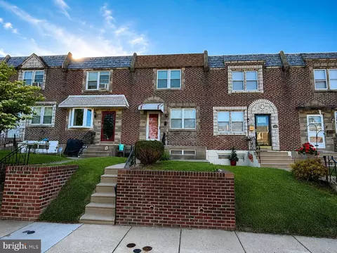 5836 Newtown Ave, Philadelphia, PA 19120