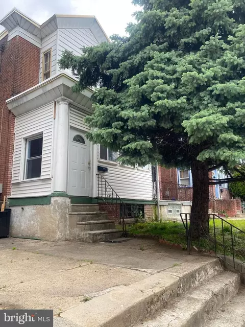 4728 Rosehill St, Philadelphia, PA 19120