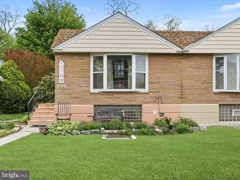 1913 Benton Ave, Philadelphia, PA 19152