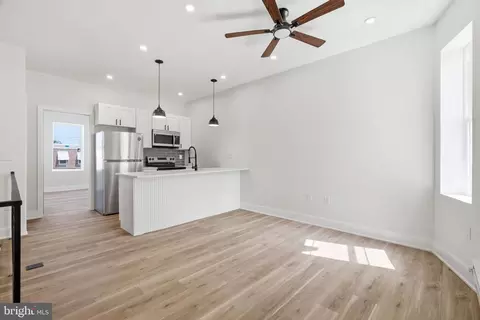 6128 Grays Ave, Philadelphia, PA 19142