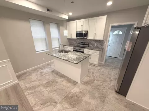 5946 N Camac St, Philadelphia, PA 19141