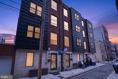 1305 S Hancock St, Philadelphia, PA 19147