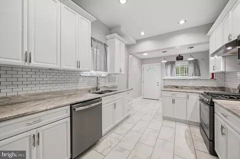 4001 Ogden St, Philadelphia, PA 19104
