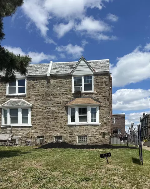 1123 Gilham St, Philadelphia, PA 19111