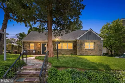 3226 W Penn St, Philadelphia, PA 19129