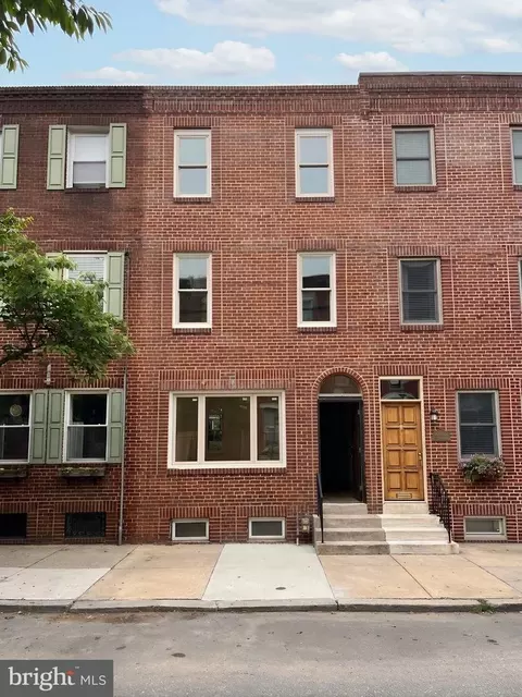 2336 Aspen St, Philadelphia, PA 19130