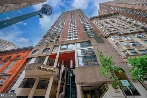1420 00 Locust St #7E, Philadelphia, PA 19102