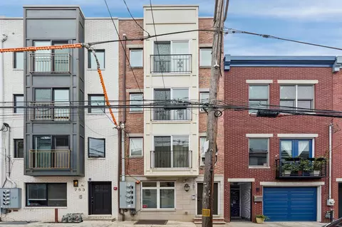 751 N Uber St #3, Philadelphia, PA 19130