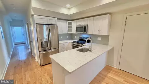 1437 Brown St #2, Philadelphia, PA 19130
