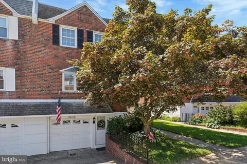 7406 Hill Rd, Philadelphia, PA 19128