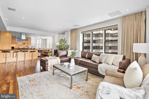 220 W Rittenhouse Sq #18A, Philadelphia, PA 19103