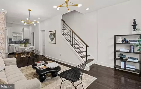 1834 Sepviva St, Philadelphia, PA 19125