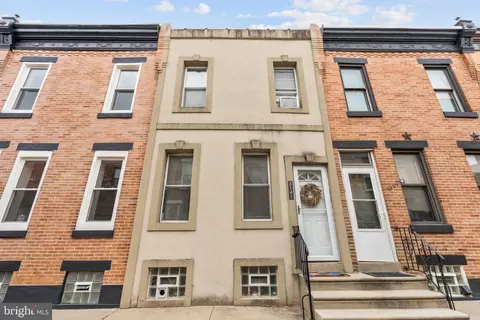 3141 Livingston St, Philadelphia, PA 19134
