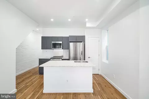 1247 S 53rd St, Philadelphia, PA 19143