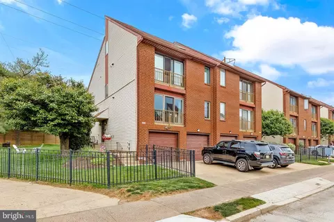 9504 James St #A, Philadelphia, PA 19114