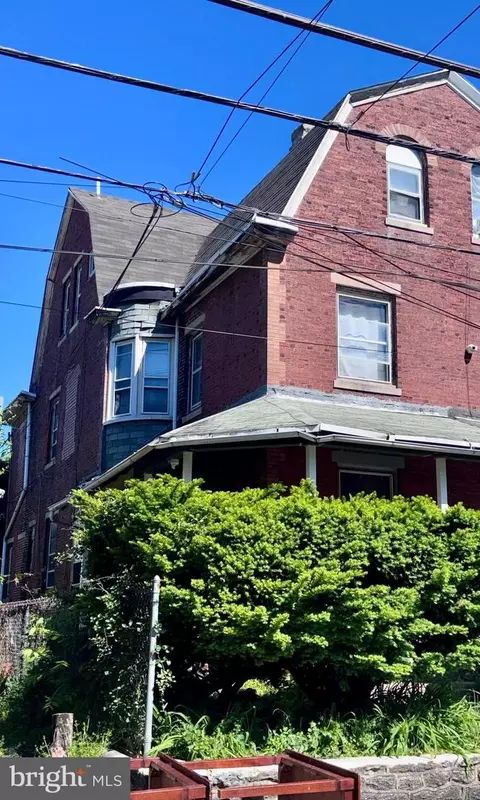 71 E Penn St, Philadelphia, PA 19144