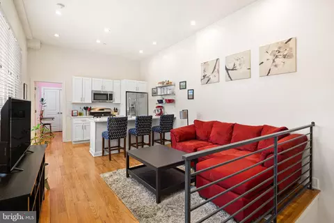 2352 Federal St #1, Philadelphia, PA 19146