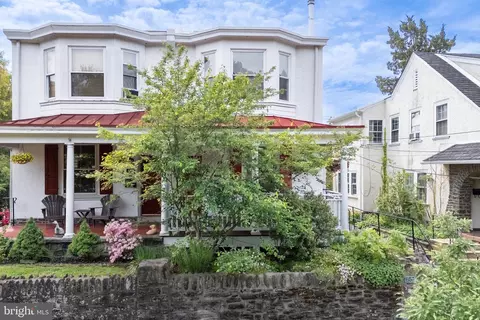 657 W Kingsley St, Philadelphia, PA 19144