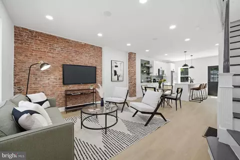 5856 Angora Ter, Philadelphia, PA 19143