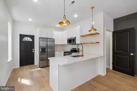 5516 N Marshall St, Philadelphia, PA 19120