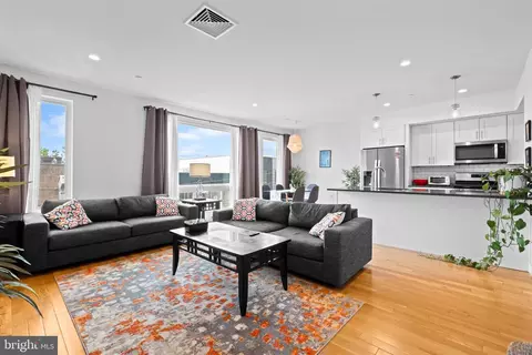 2012 18 Frankford Ave #4B, Philadelphia, PA 19125