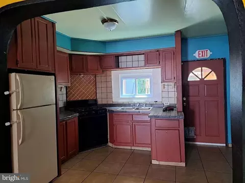 3423 Kip St, Philadelphia, PA 19134
