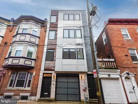 432 Gaskill St, Philadelphia, PA 19147