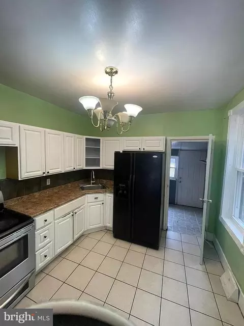 1840 E Clementine St, Philadelphia, PA 19134