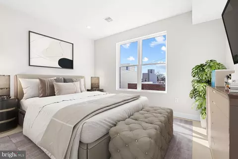 2051 E William St, Philadelphia, PA 19134