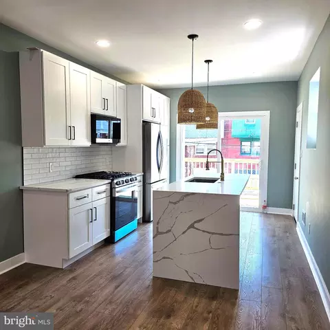 5025 N 9th St, Philadelphia, PA 19141