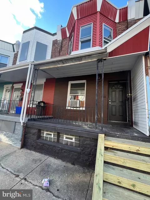 904 S Cecil St, Philadelphia, PA 19143