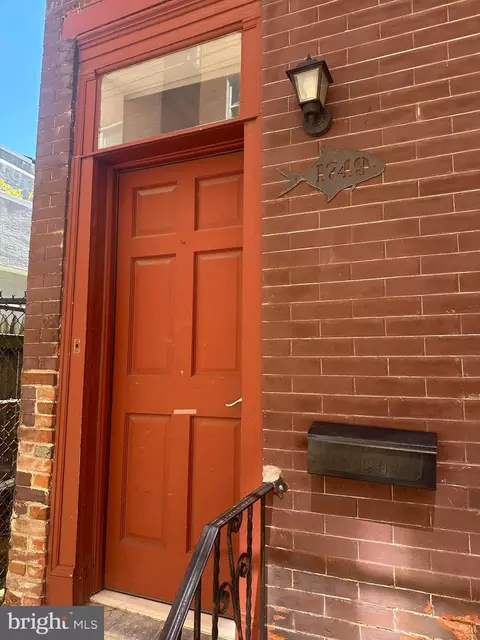 1749 Sepviva St, Philadelphia, PA 19125