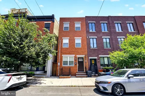 1007 S 7th St, Philadelphia, PA 19147